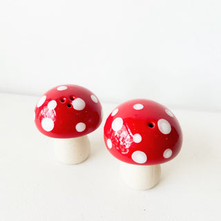 Saliere poivriere champignons rouges à pois blancs